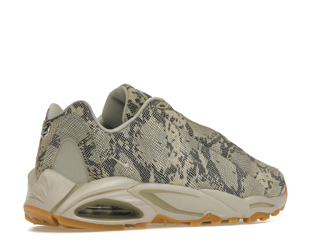 Vue 34 de Nike Hot Step Air Terra Drake NOCTA Snakeskin