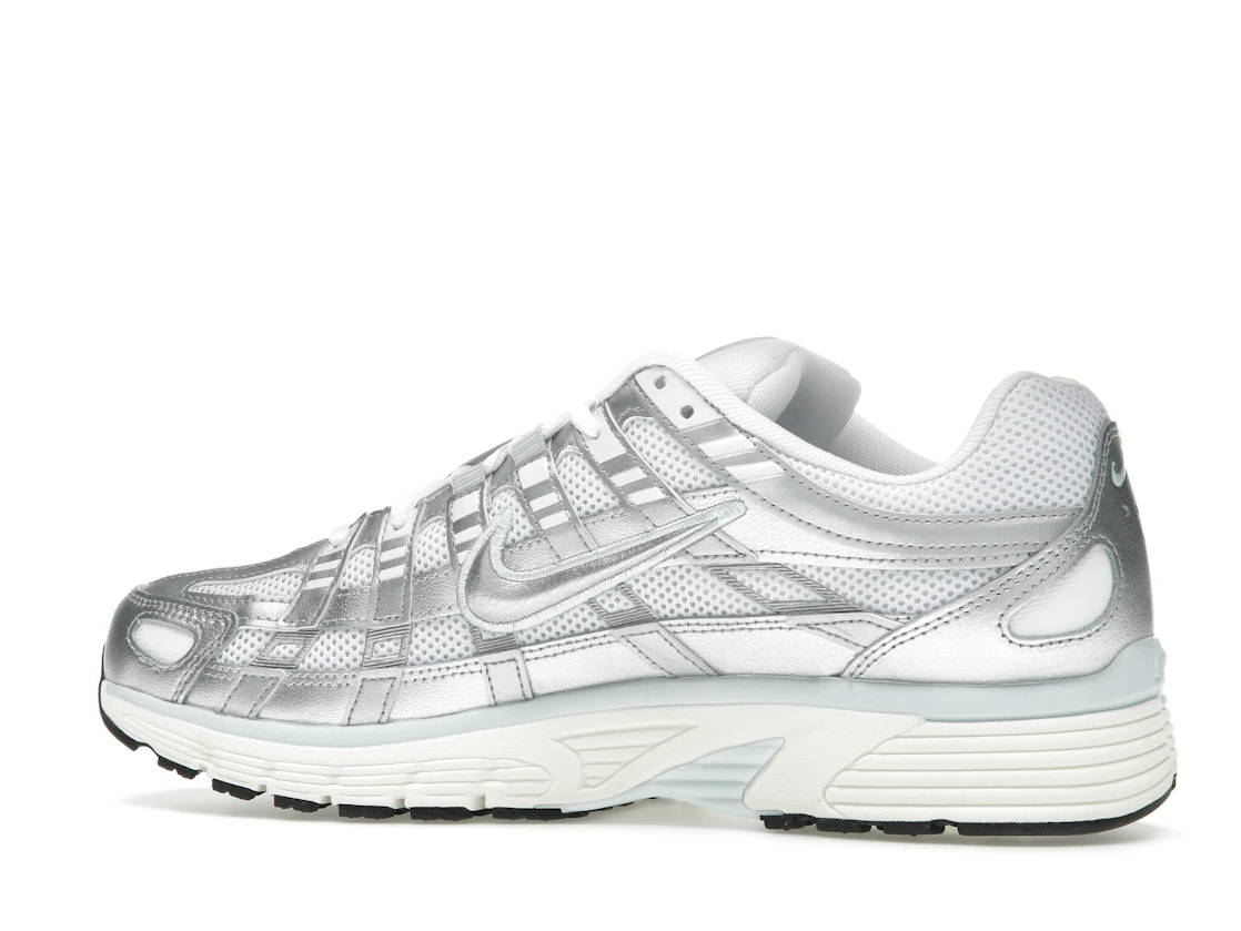 Vue 21 de Nike P-6000 White Blue Tint Sail Metallic Silver 