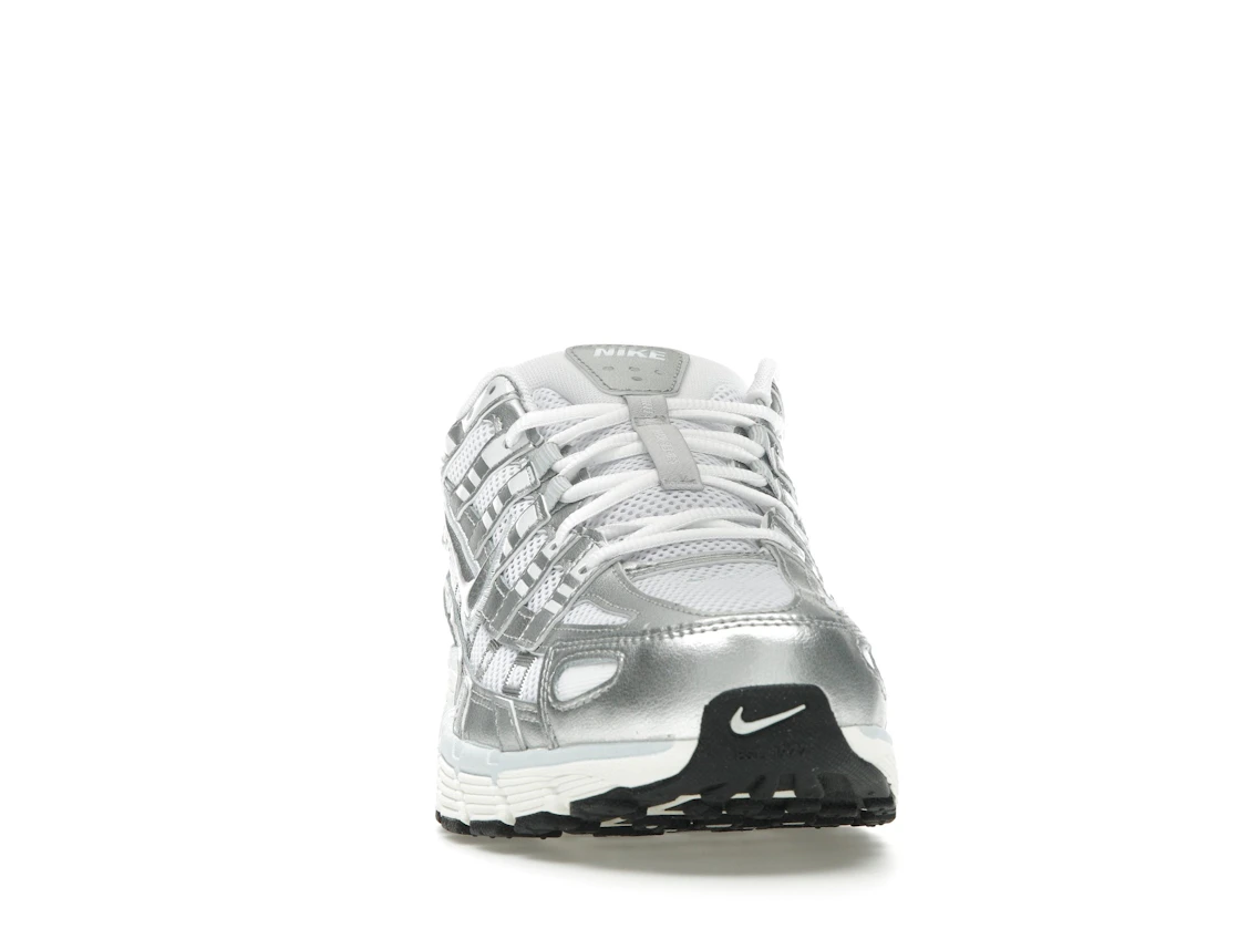Vue 9 de Nike P-6000 White Blue Tint Sail Metallic Silver 