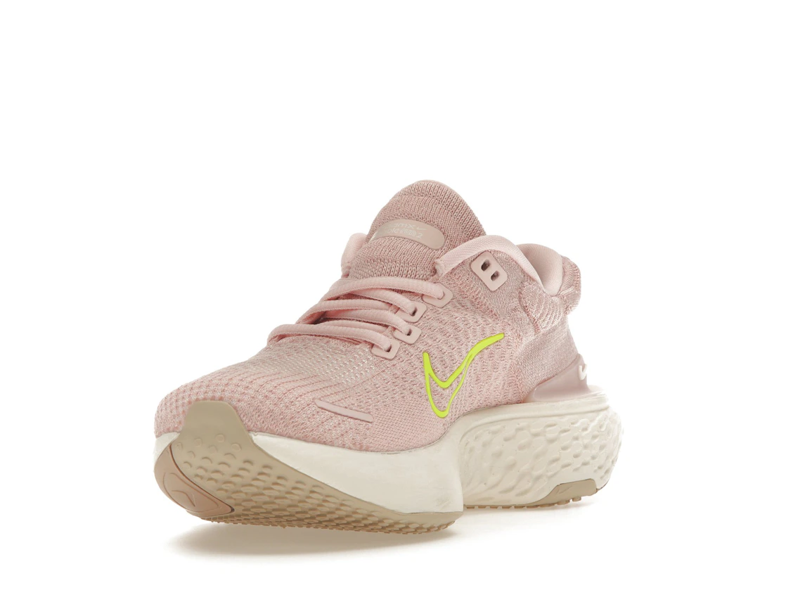 Vue 13 de Nike ZoomX Invincible Run Flyknit 2 Atmosphere Pink Oxford 