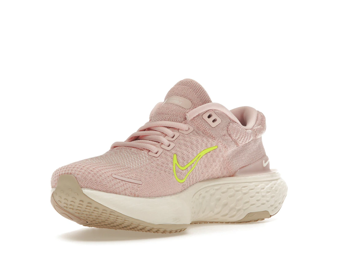 Vue 14 de Nike ZoomX Invincible Run Flyknit 2 Atmosphere Pink Oxford 