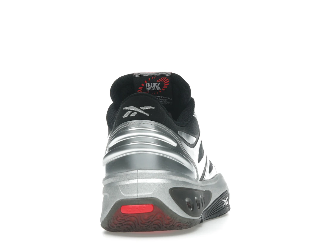 Vue 29 de Reebok Engine A Mobius Re-Boot