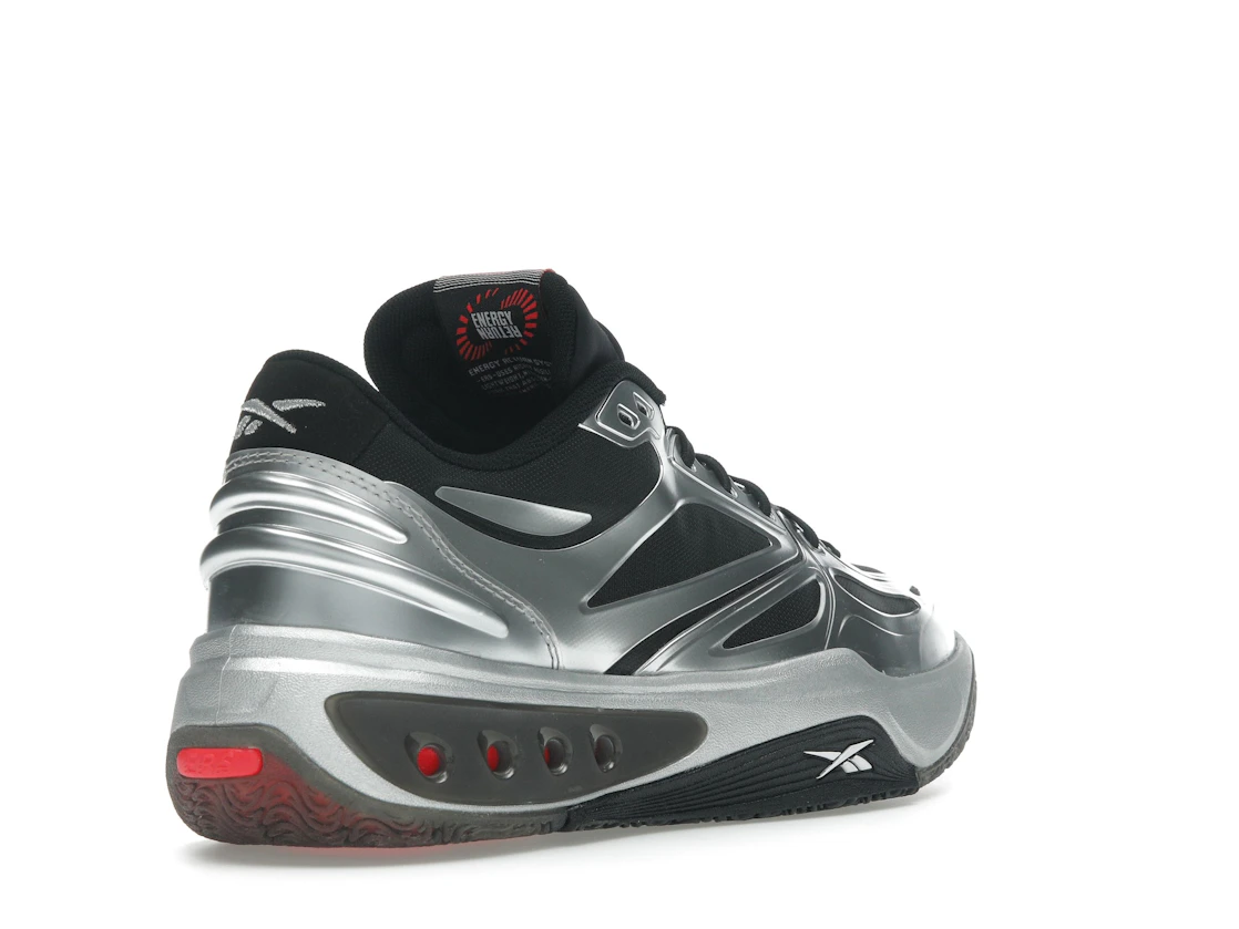 Vue 32 de Reebok Engine A Mobius Re-Boot